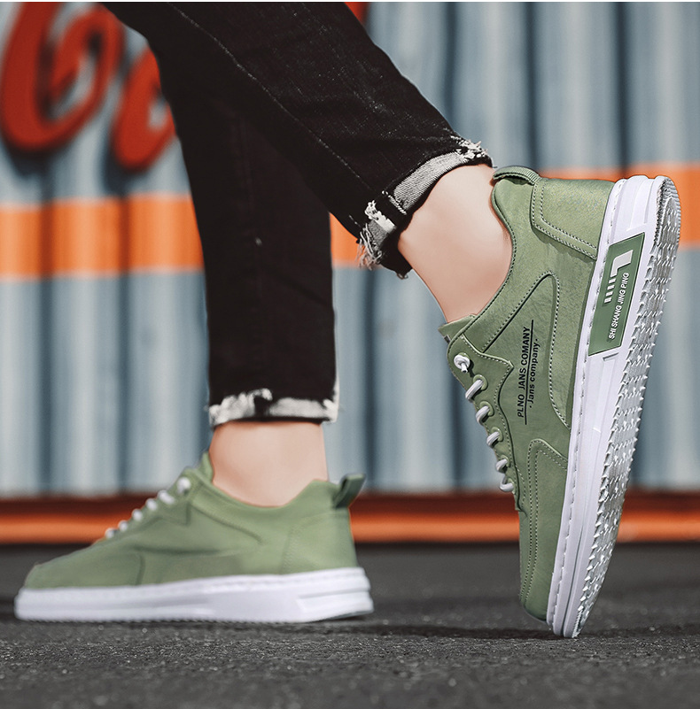 Men's Casual Sneakers – Lightweight Everyday Shoes for Walking, Work & Weekend