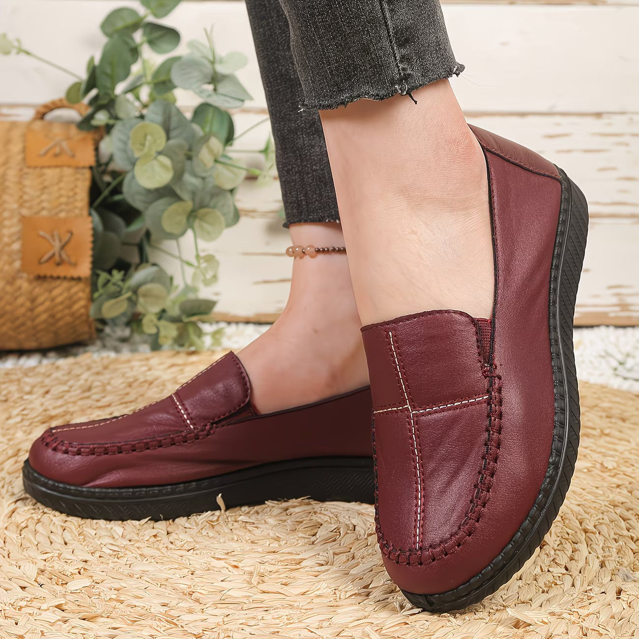 🔥Top Seller – Limited-Time Discount! Women's Soft-Soled Flat Leather Shoes – Comfortable Fit
