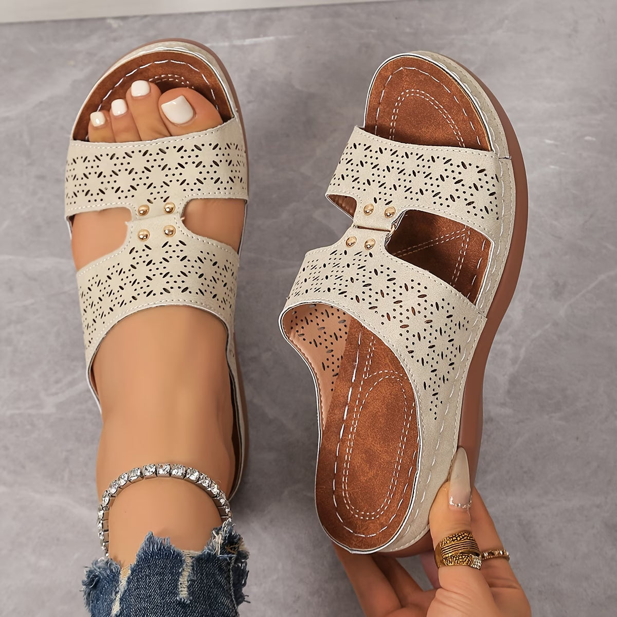 New Summer Hollow Breathable Sandals for Women, Comfortable Flat Slip-Ons