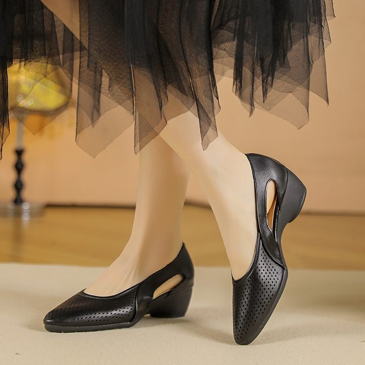 🔥 Women's Orthopedic Closed-Toe Sandals